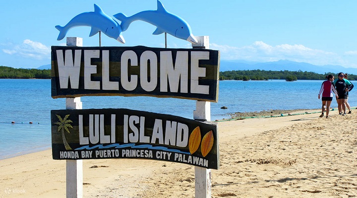 1 Puka Shell Beach