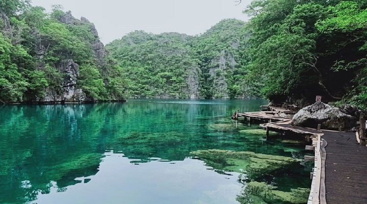 3 Kayangan Lake