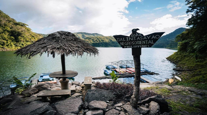 8 Anawangin and Nagsasa Coves